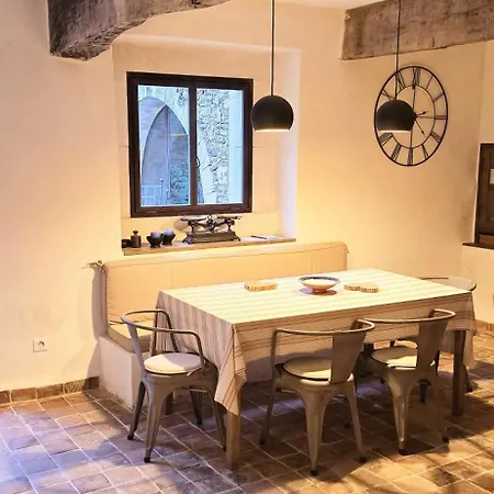 Holiday home Les Guillaume Rey